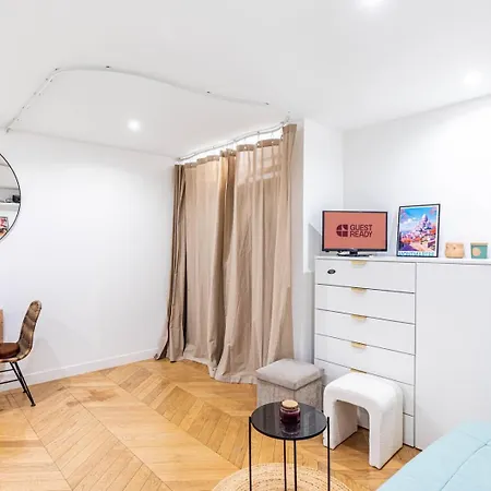 Guestready - Cosy Parisian Charm For Two Paris