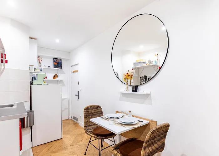 Guestready - Cosy Parisian Charm For Two