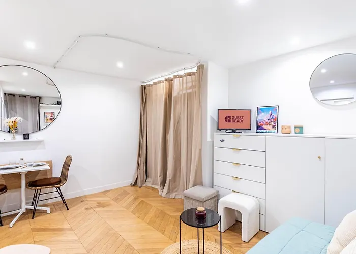 Guestready - Cosy Parisian Charm For Two Paris